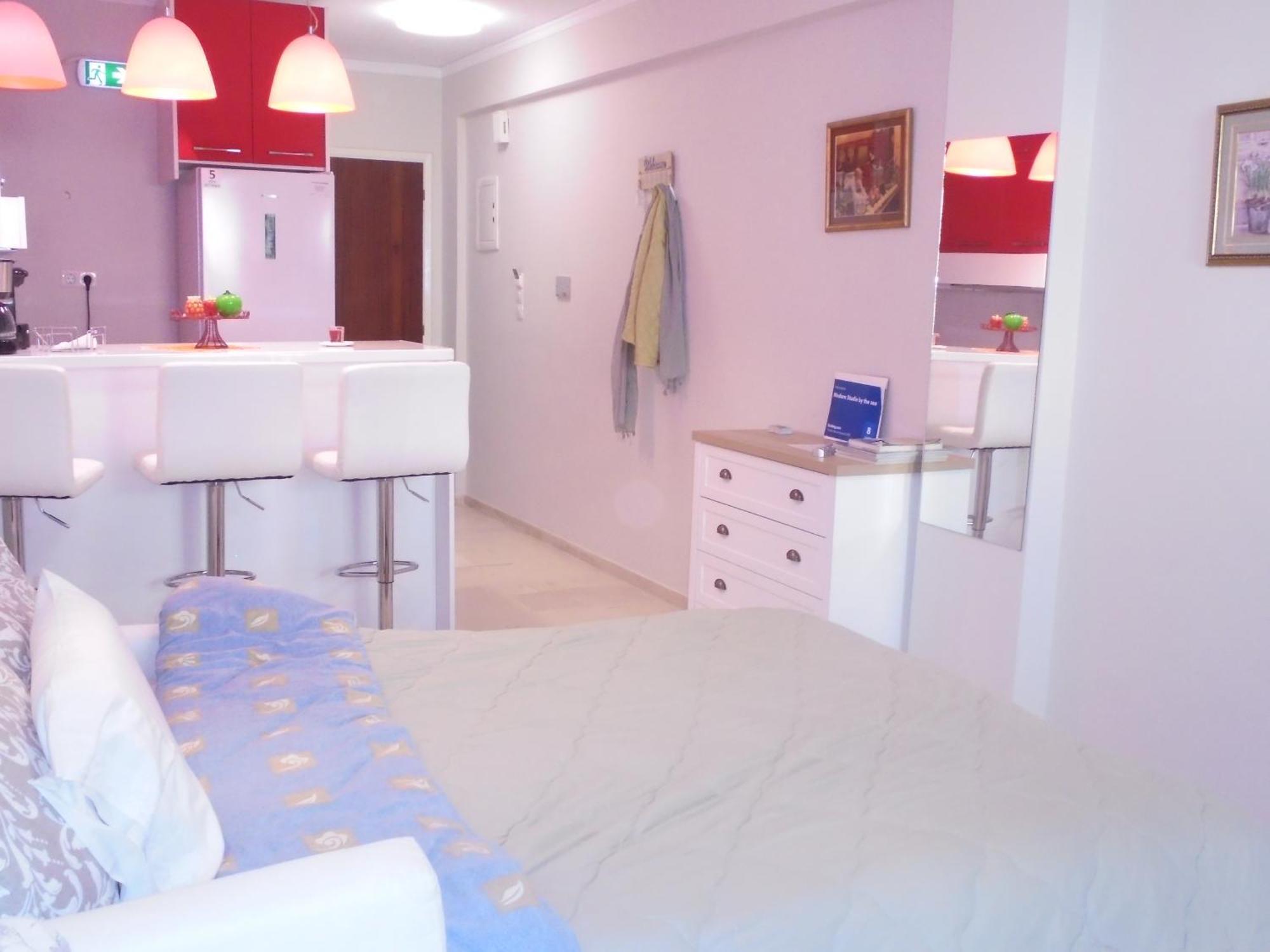 Modern Studio By The Sea Loutra Edipsou  Luaran gambar
